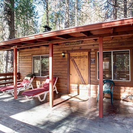 Villa 70 Simmons Den Wawona Exterior foto
